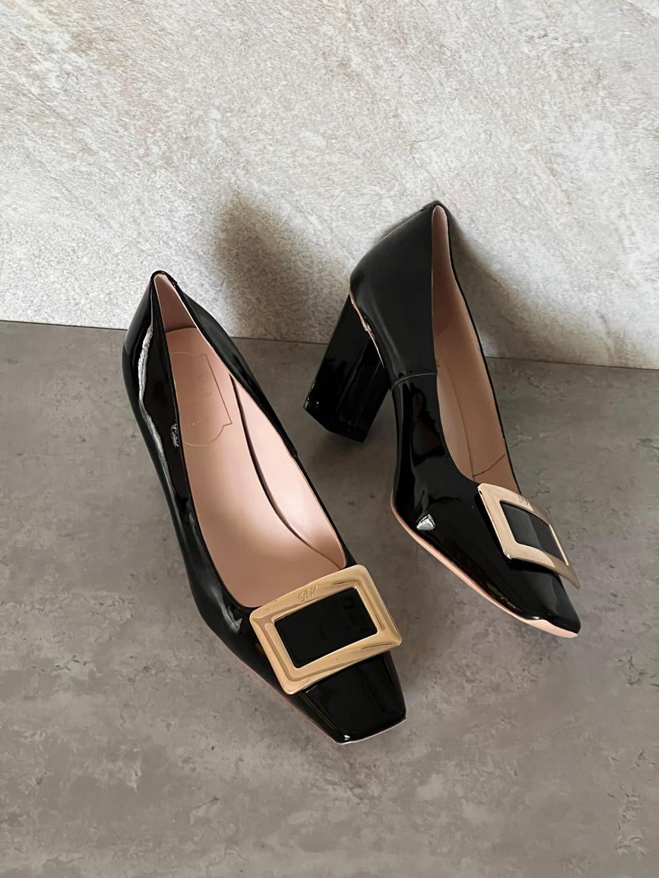 Roger vivier heels