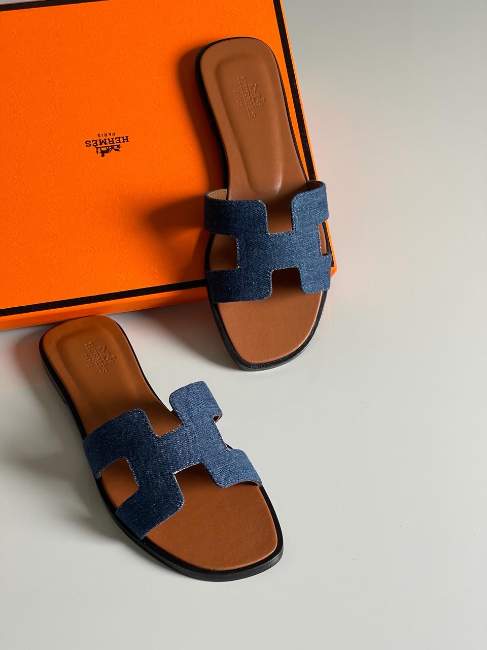 Hermes slippers