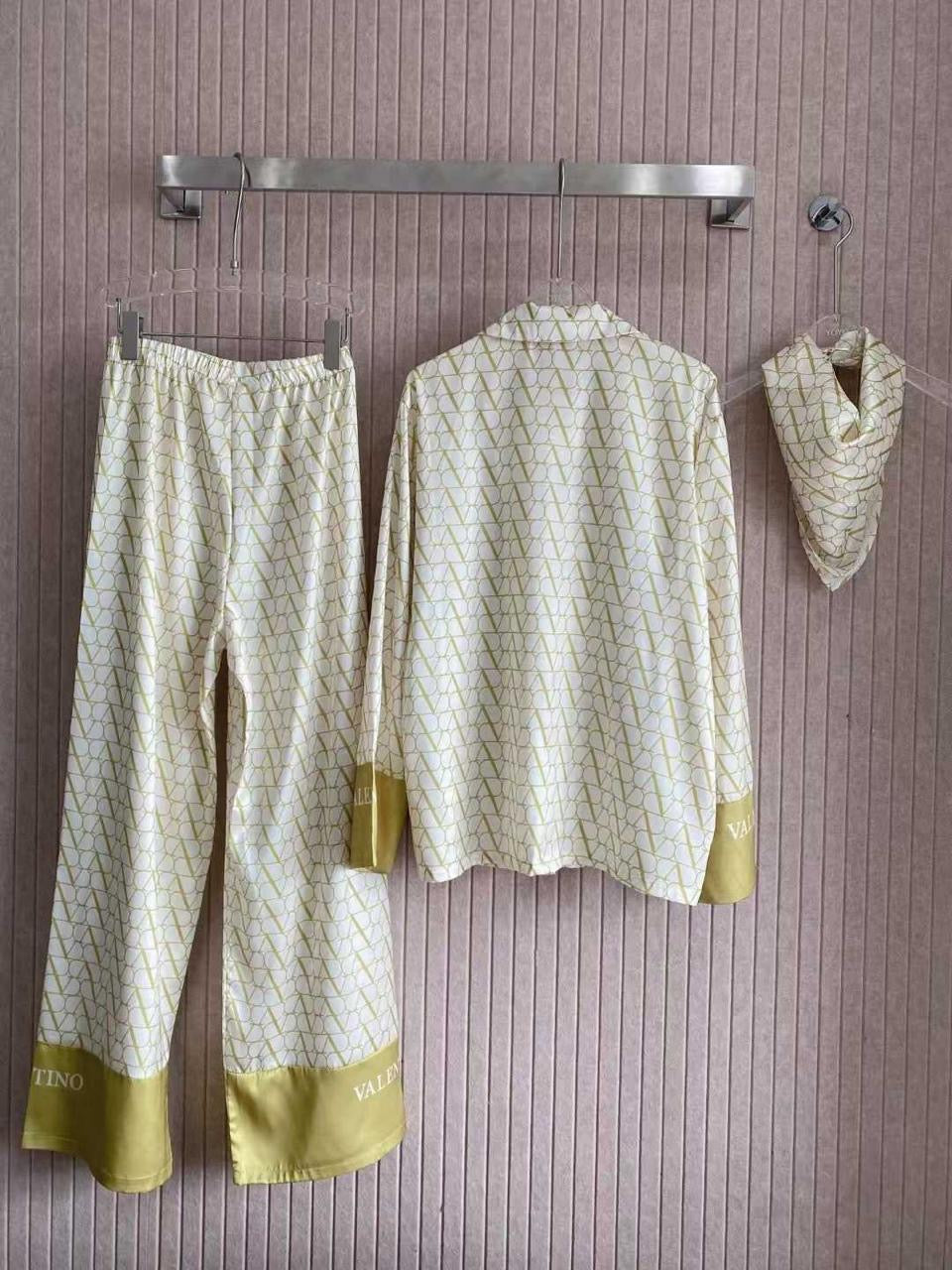 Valentino clothes set
