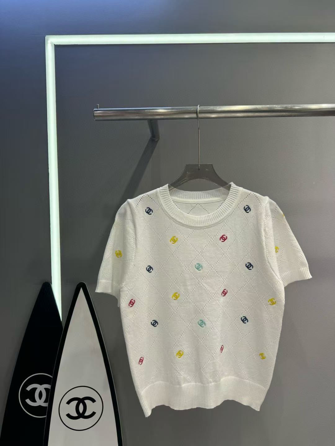 Chanel Tshirt