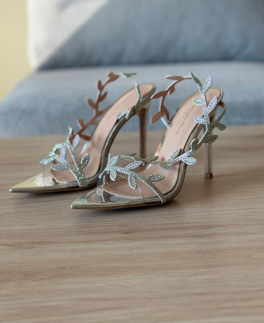 G rossi sandals heels