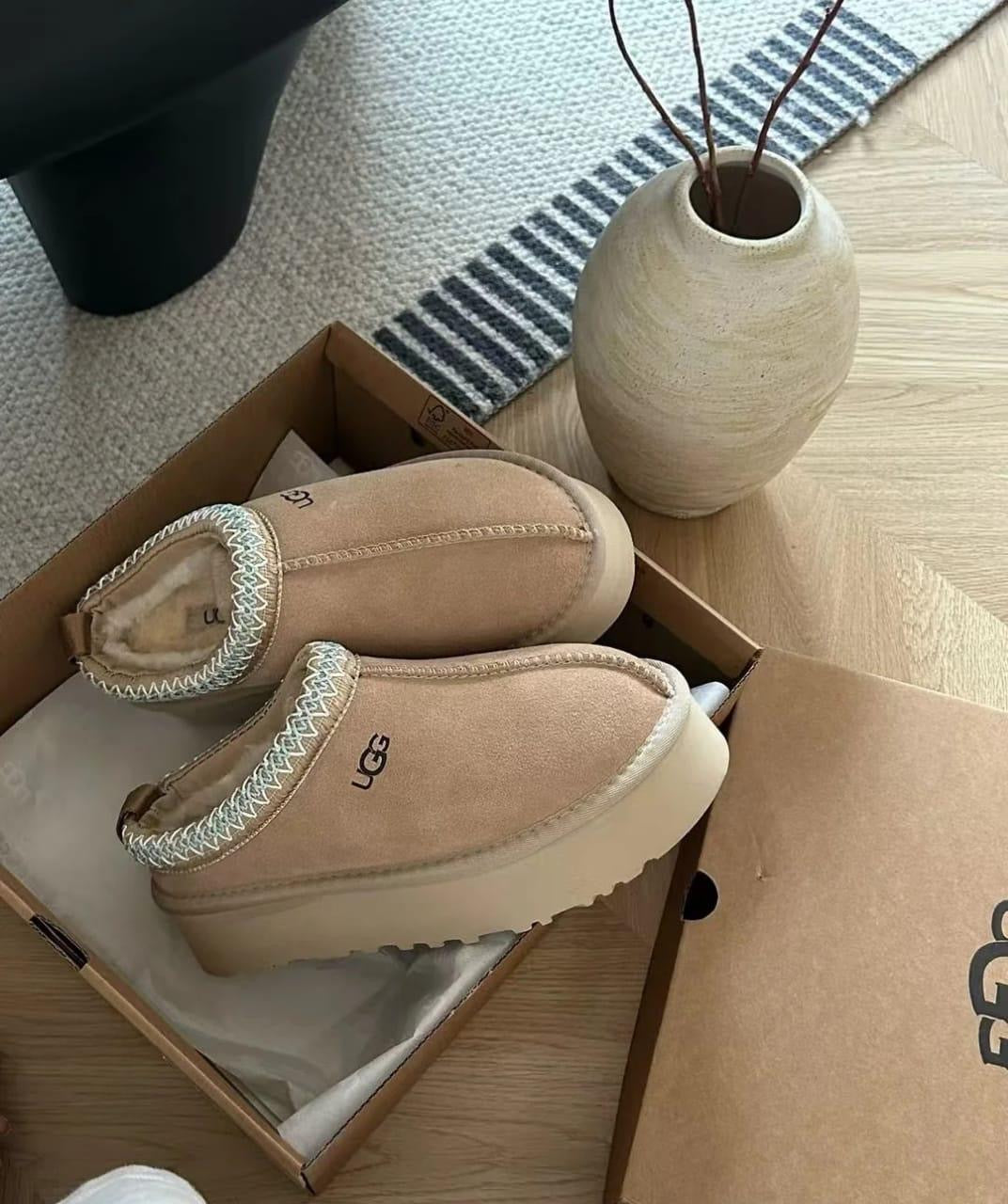 Ugg mules