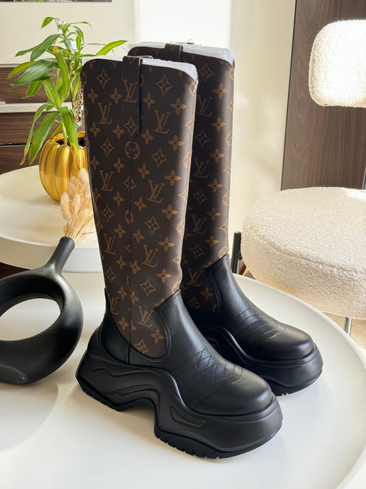 Lv boots
