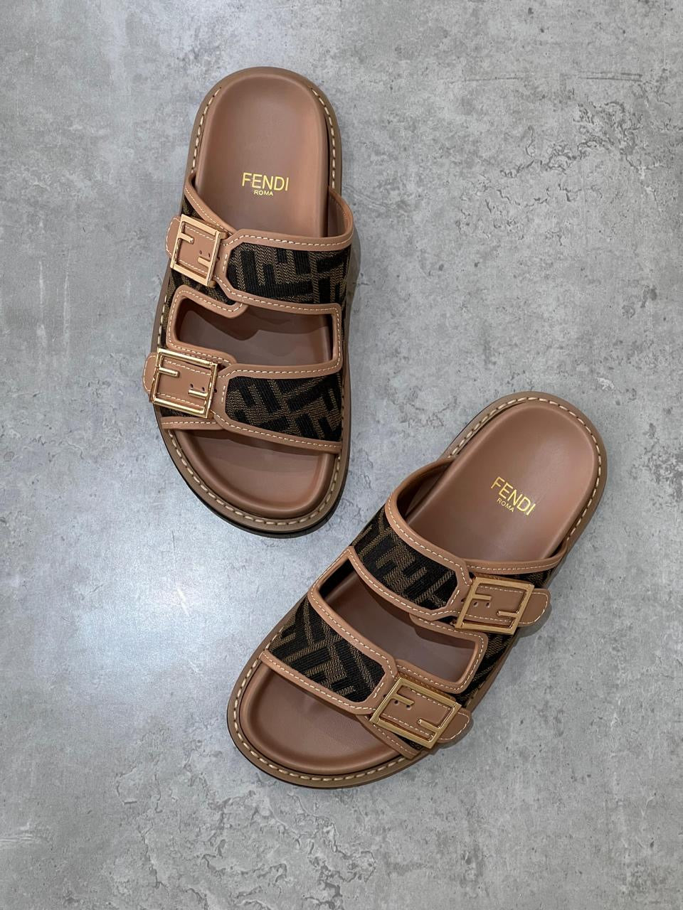 Fendi slippers