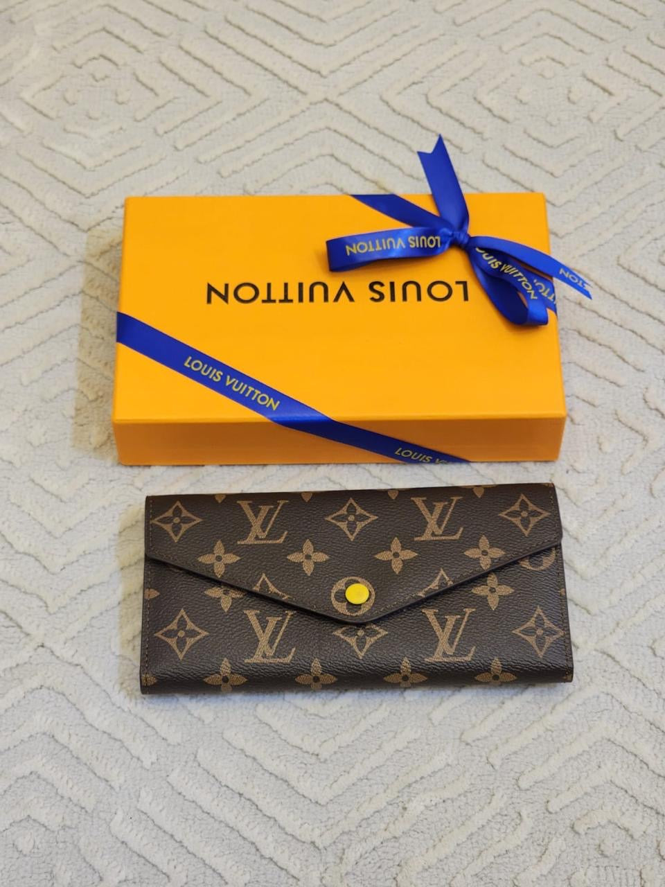 Lv wallet