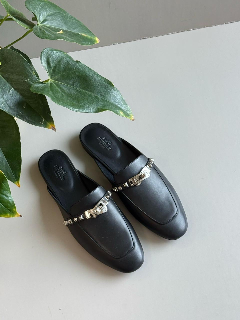 Hermes mules