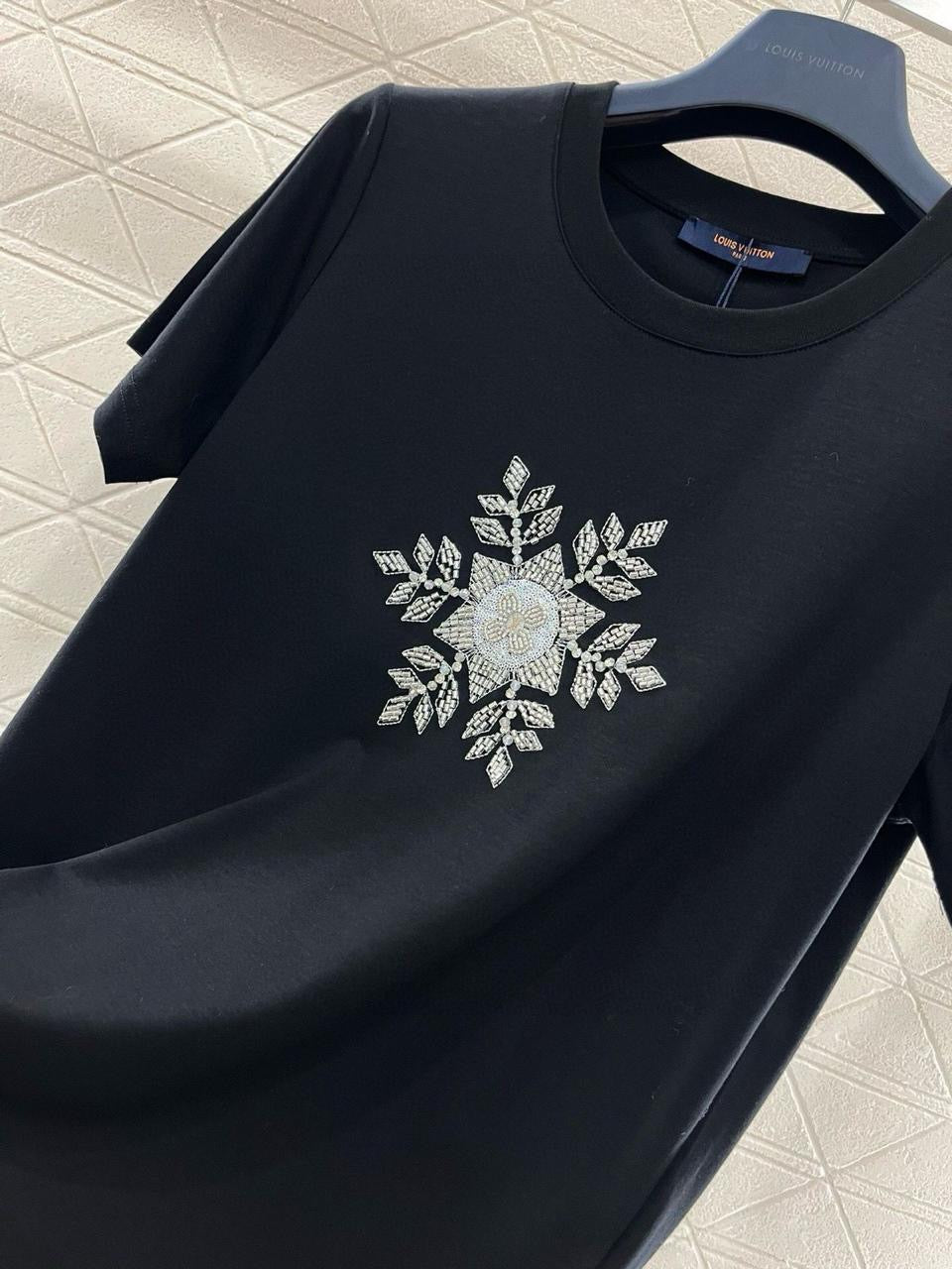 Lv Tshirt