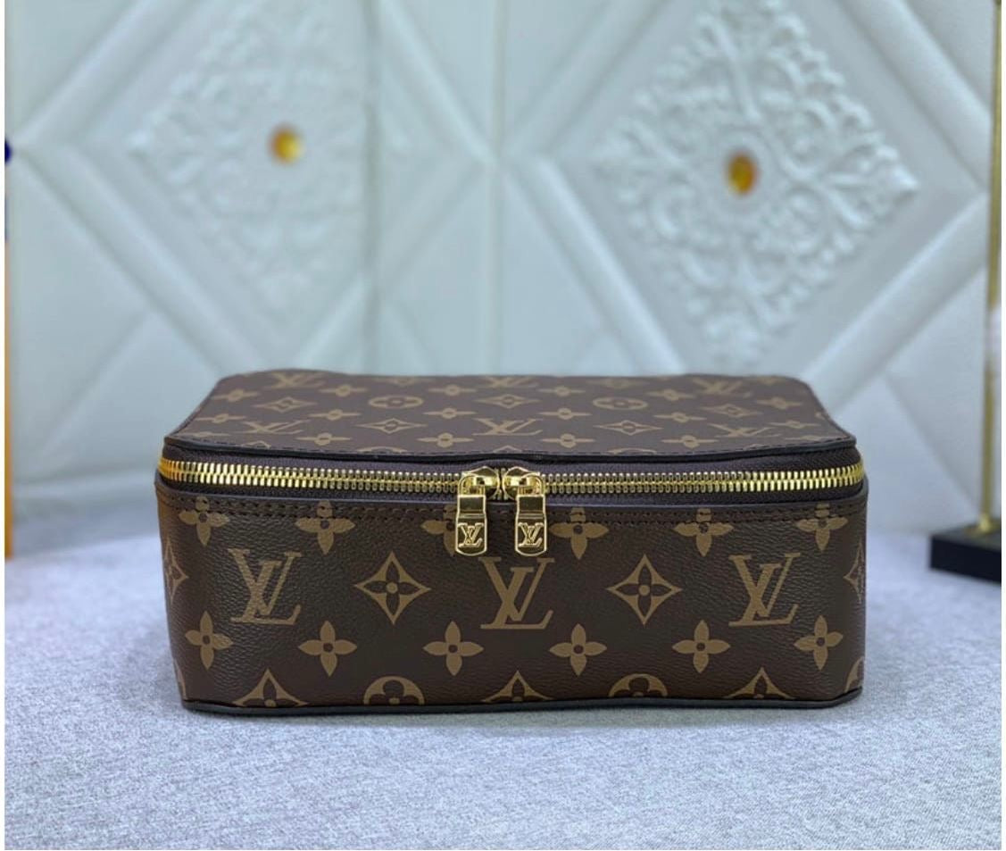 Lv bag - makeup bag