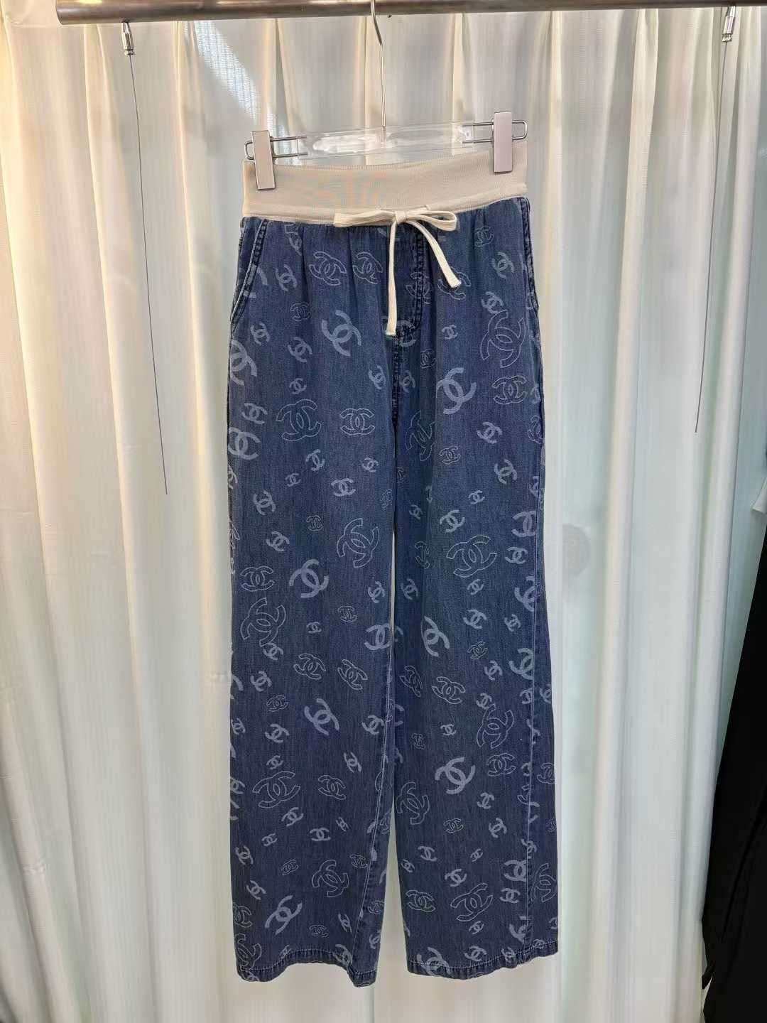 Chanel pants
