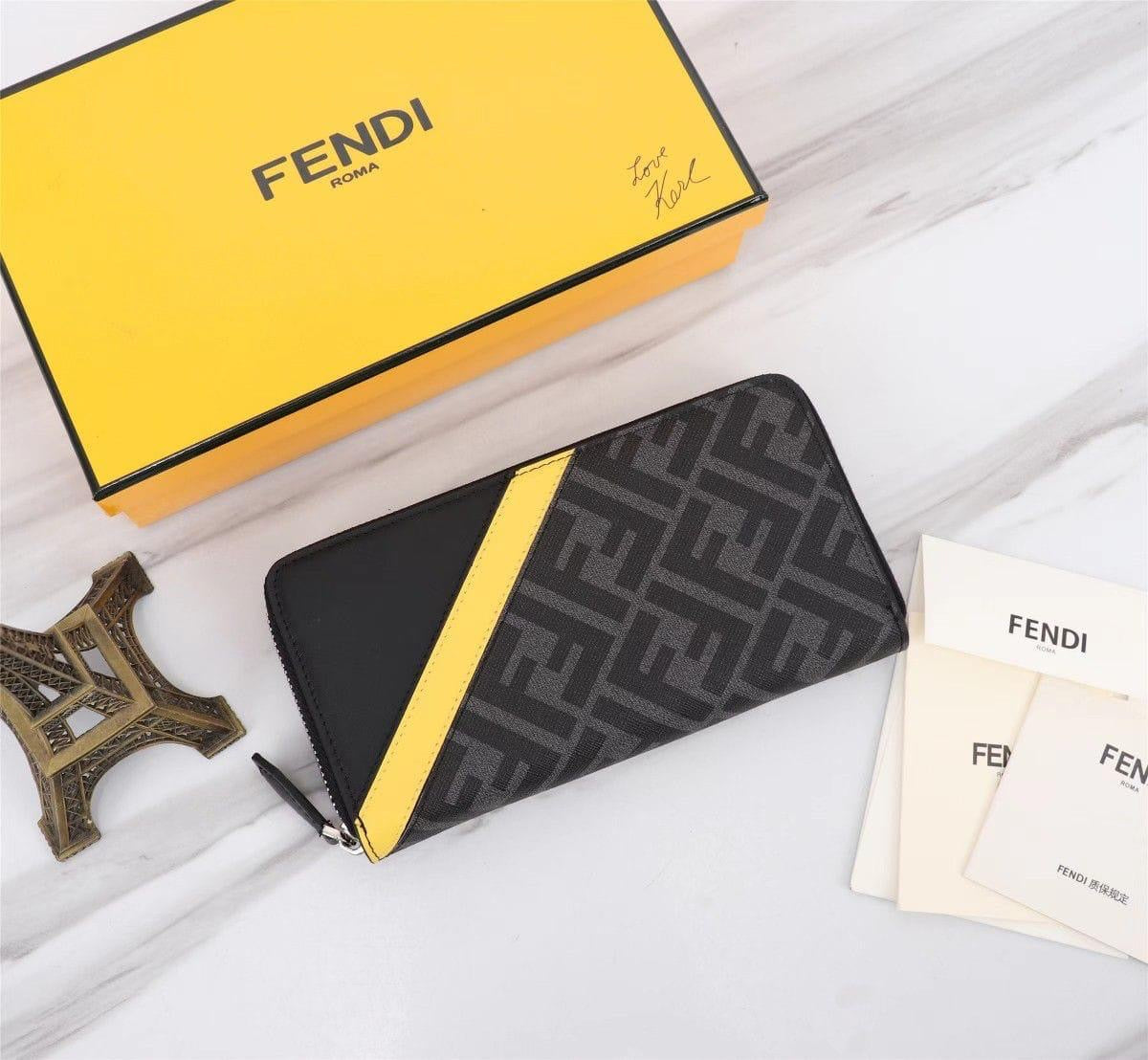 Valentino wallet