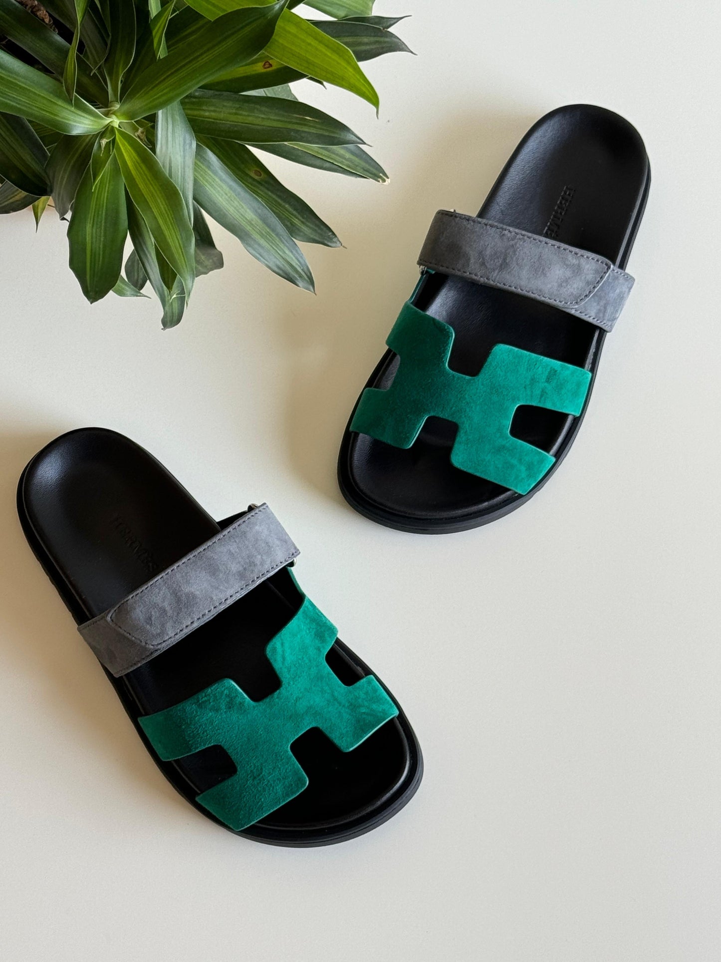 Hermes slippers- chypre