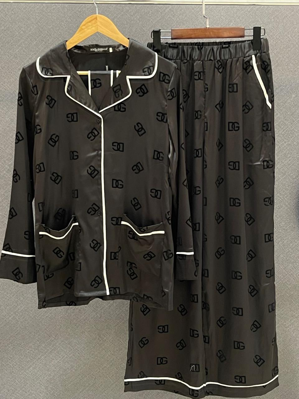 D&G clothes set