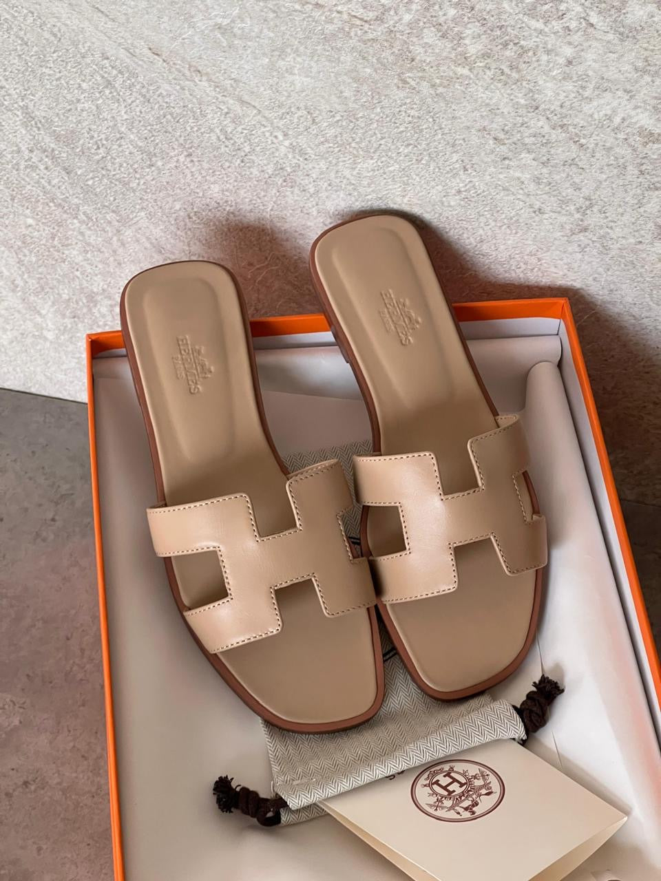 Hermes slippers