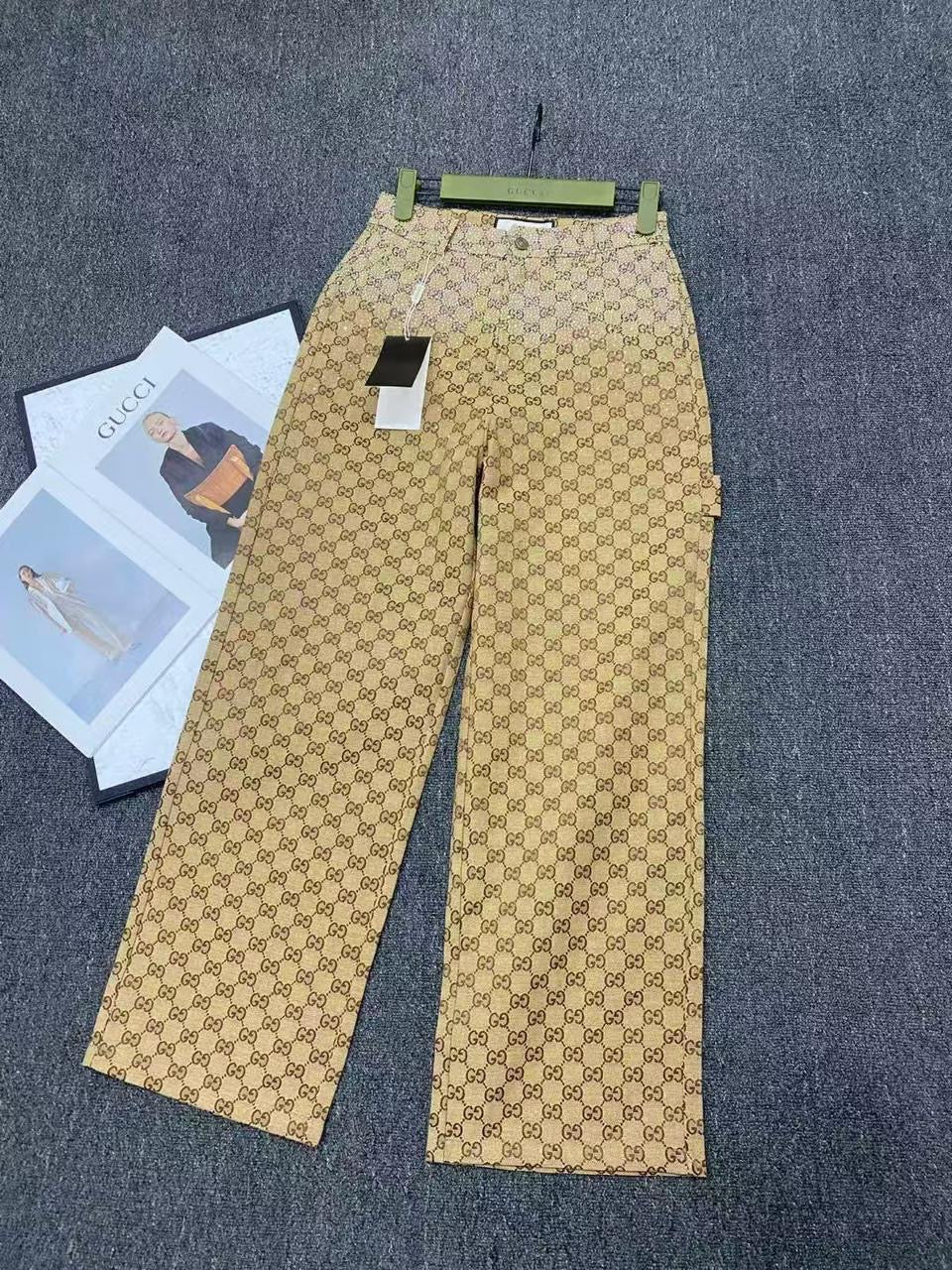 Gucci pants