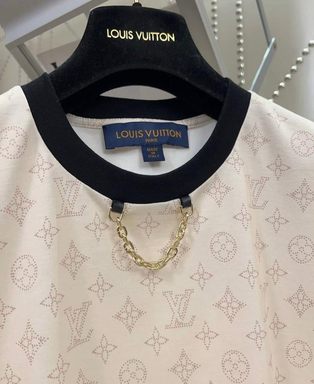 Lv Tshirt
