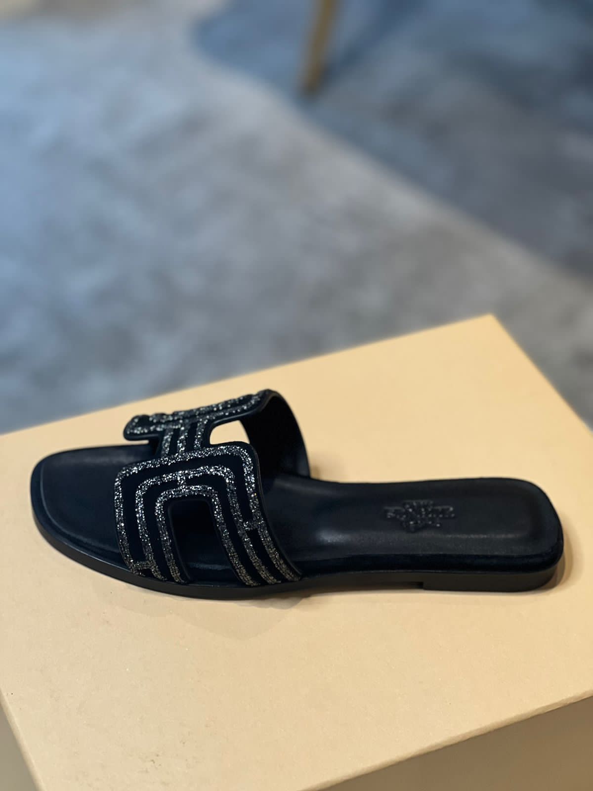 Hermes slippers