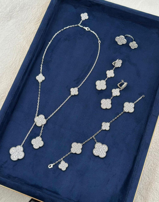 Van cleef jewelry set (4 pcs)