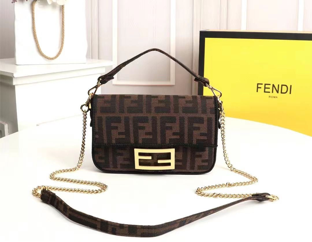 Fendi bag mini