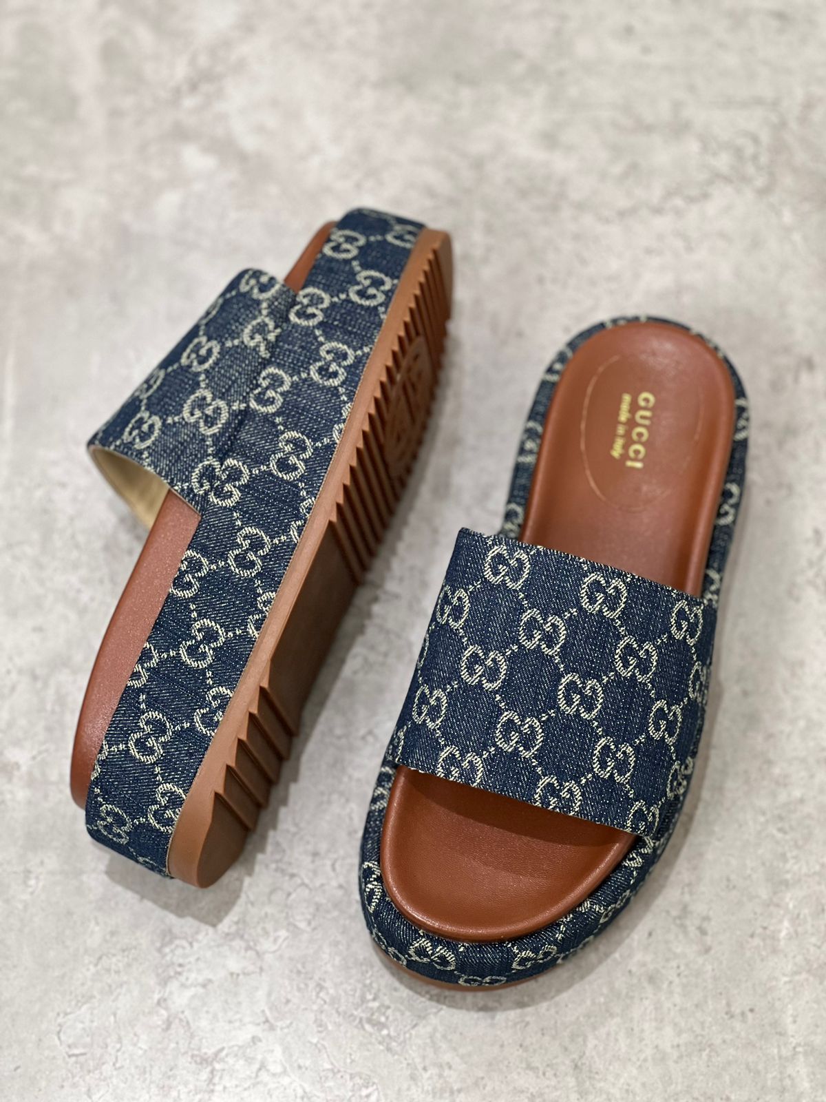 Gcci sandals wedges