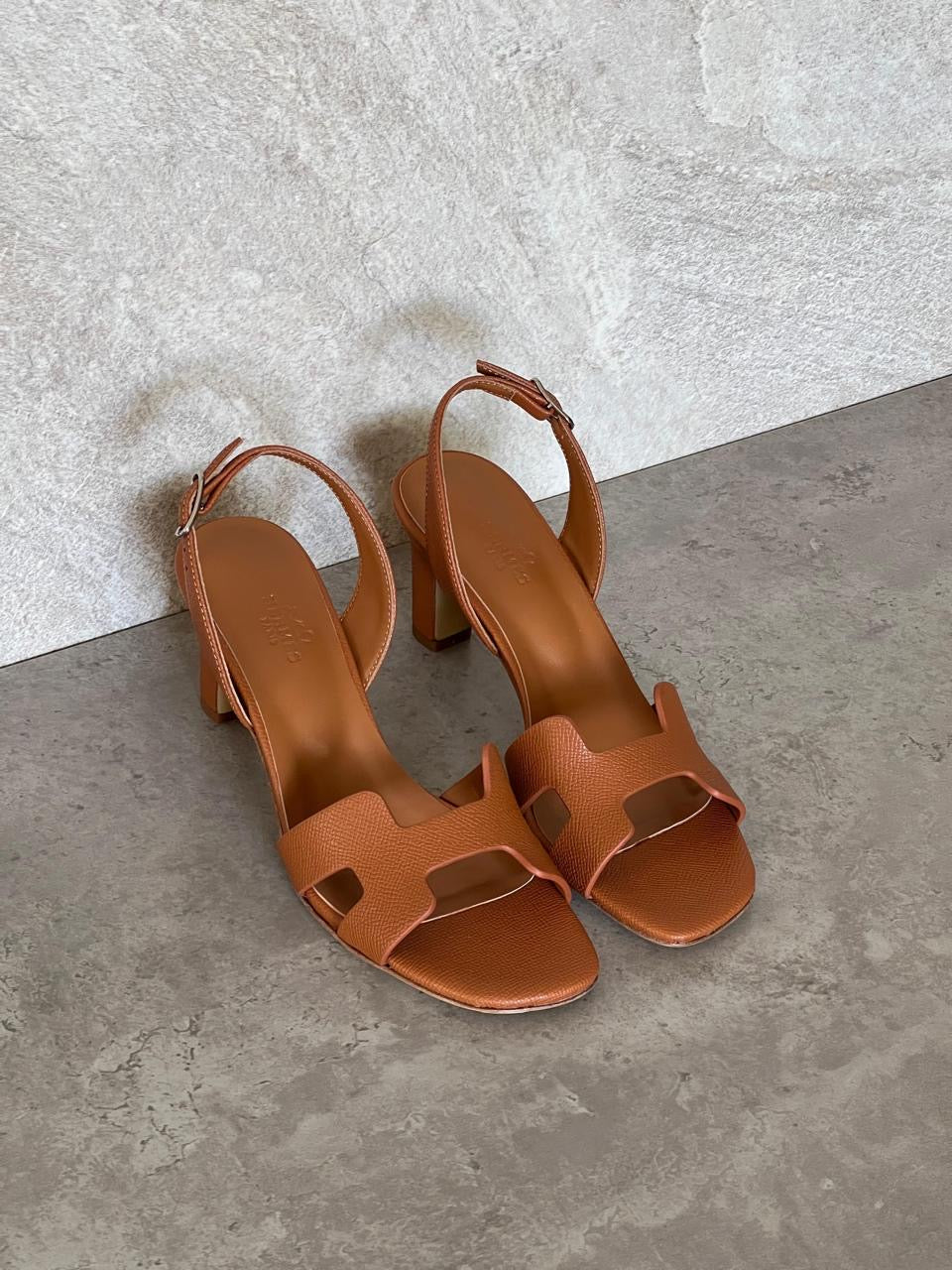 Hermes sandals heels