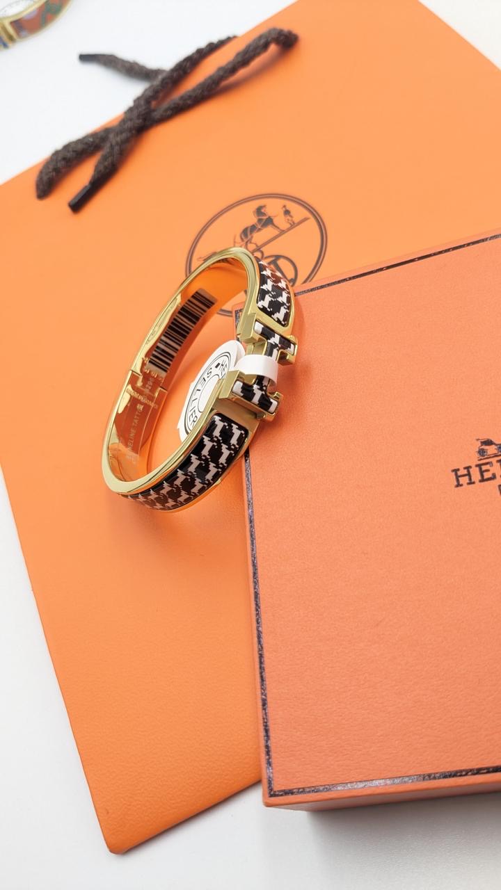 Hermes bangle