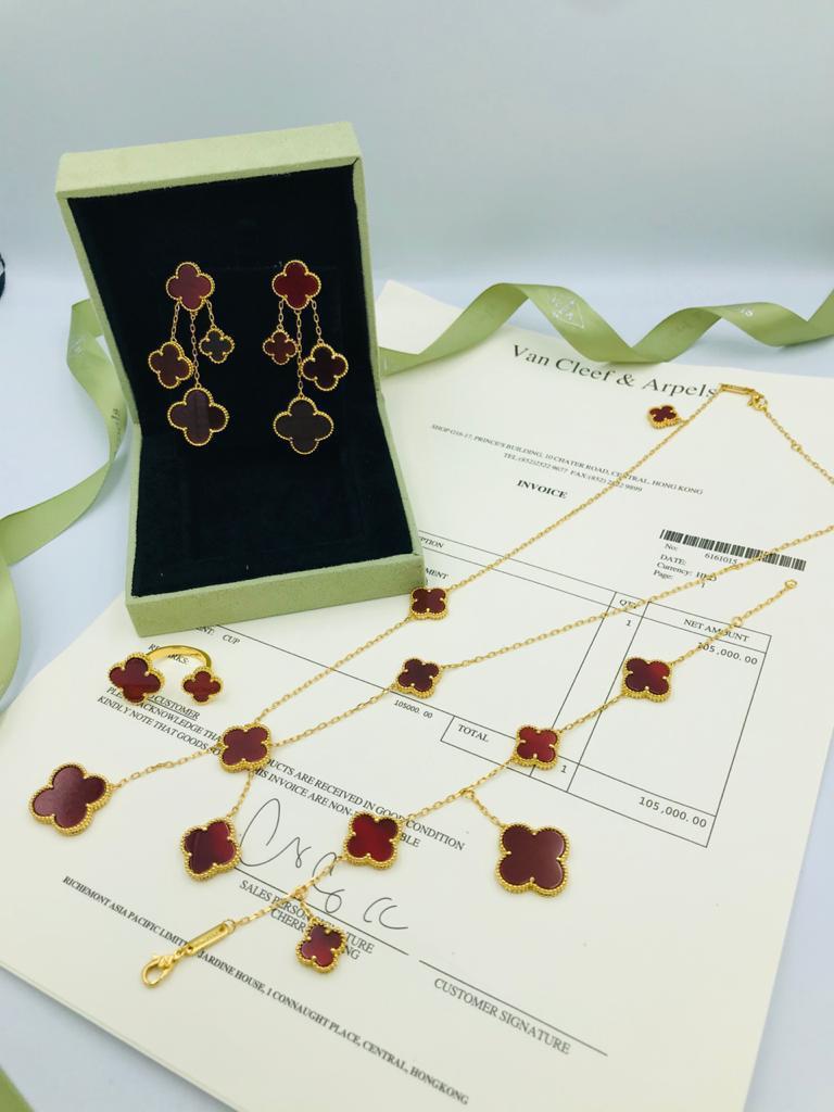 Van cleef jewelry set