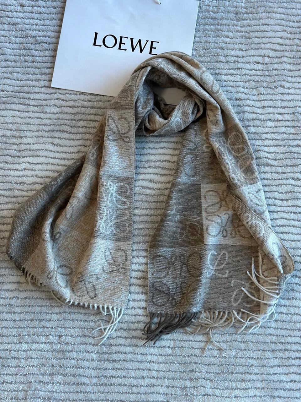 Loewe scarf 180x30 cm