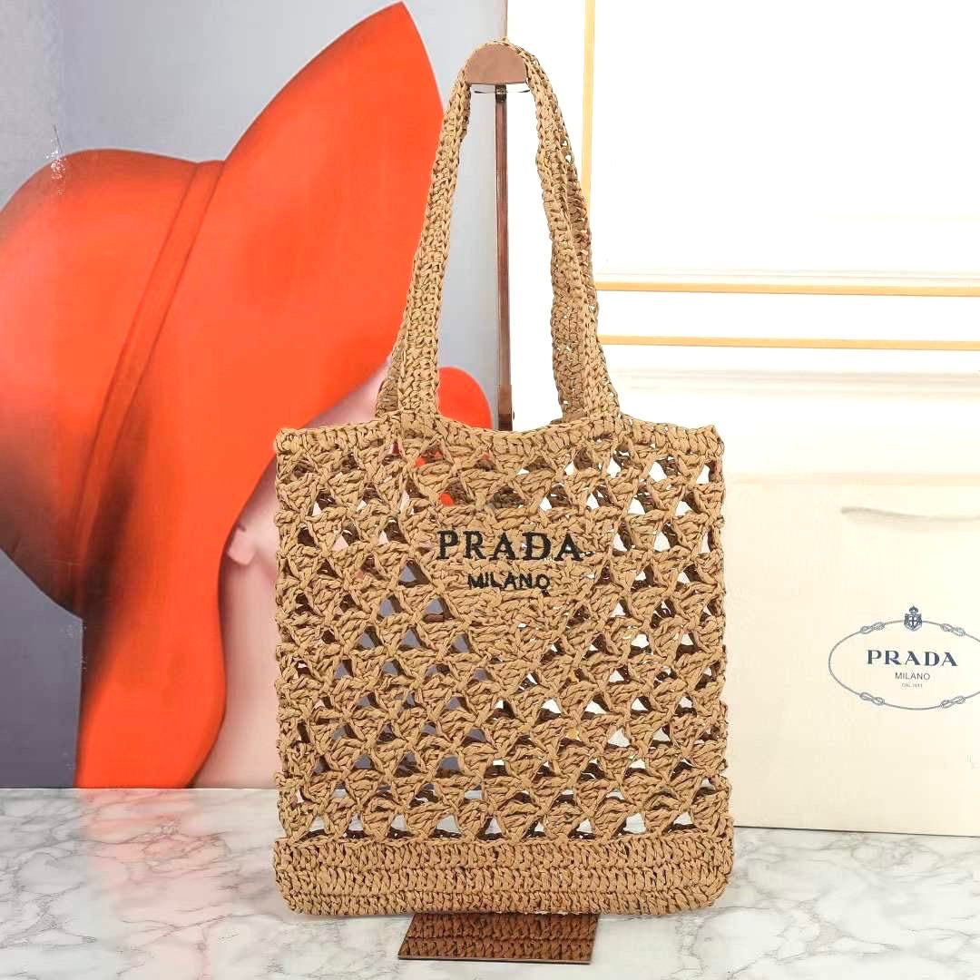 Prada bag - tote beach