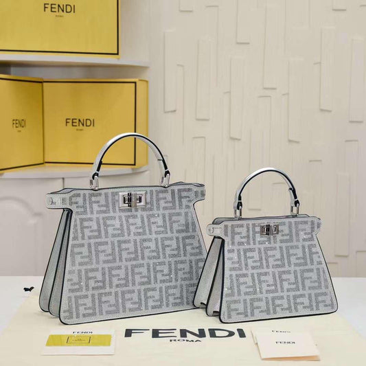 Fendi bag 600/650