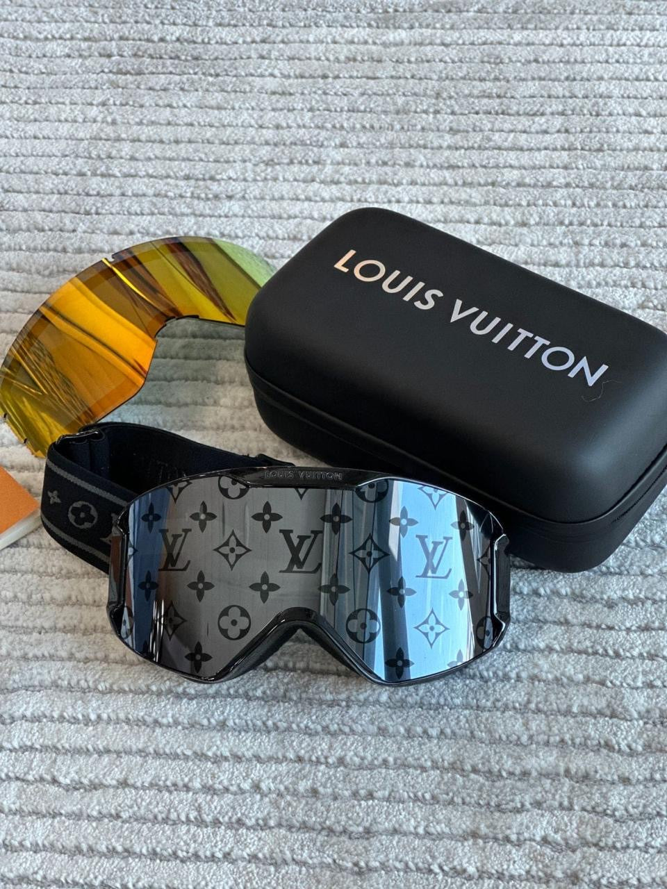 Lv ski sunglasses