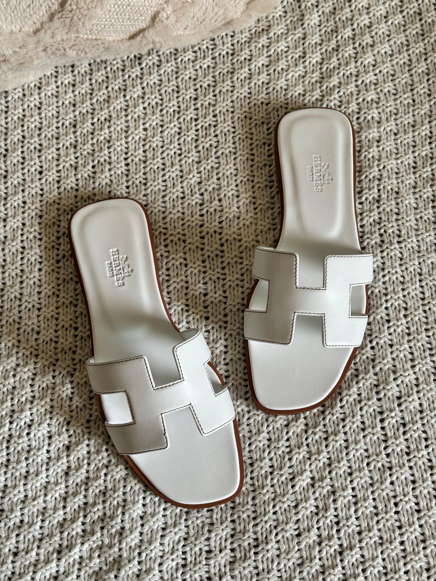 Hermes slippers - white