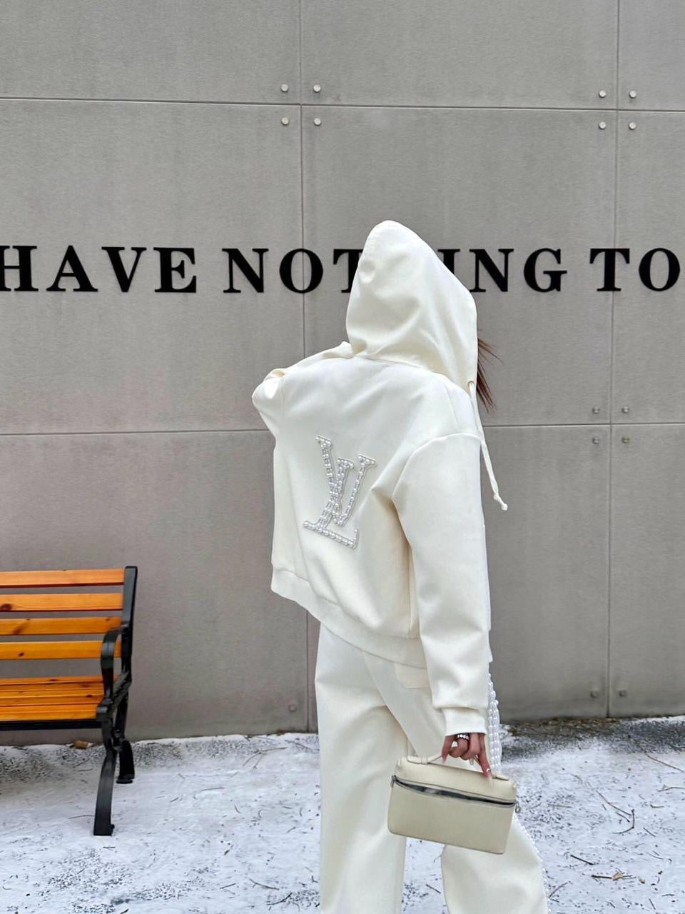 Lv tracksuit