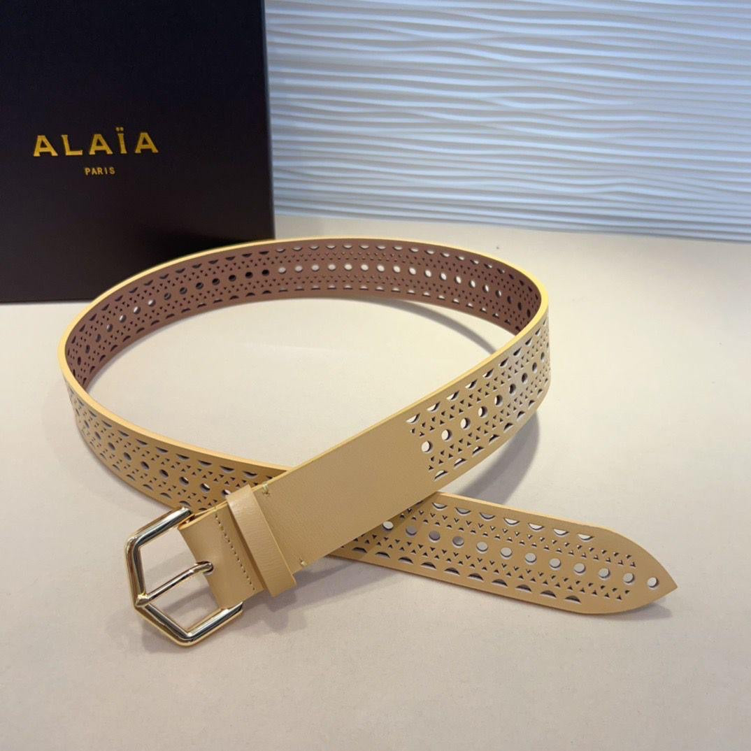 Alaia belt