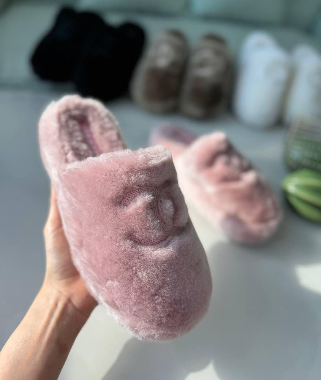 Chanel mules with fur