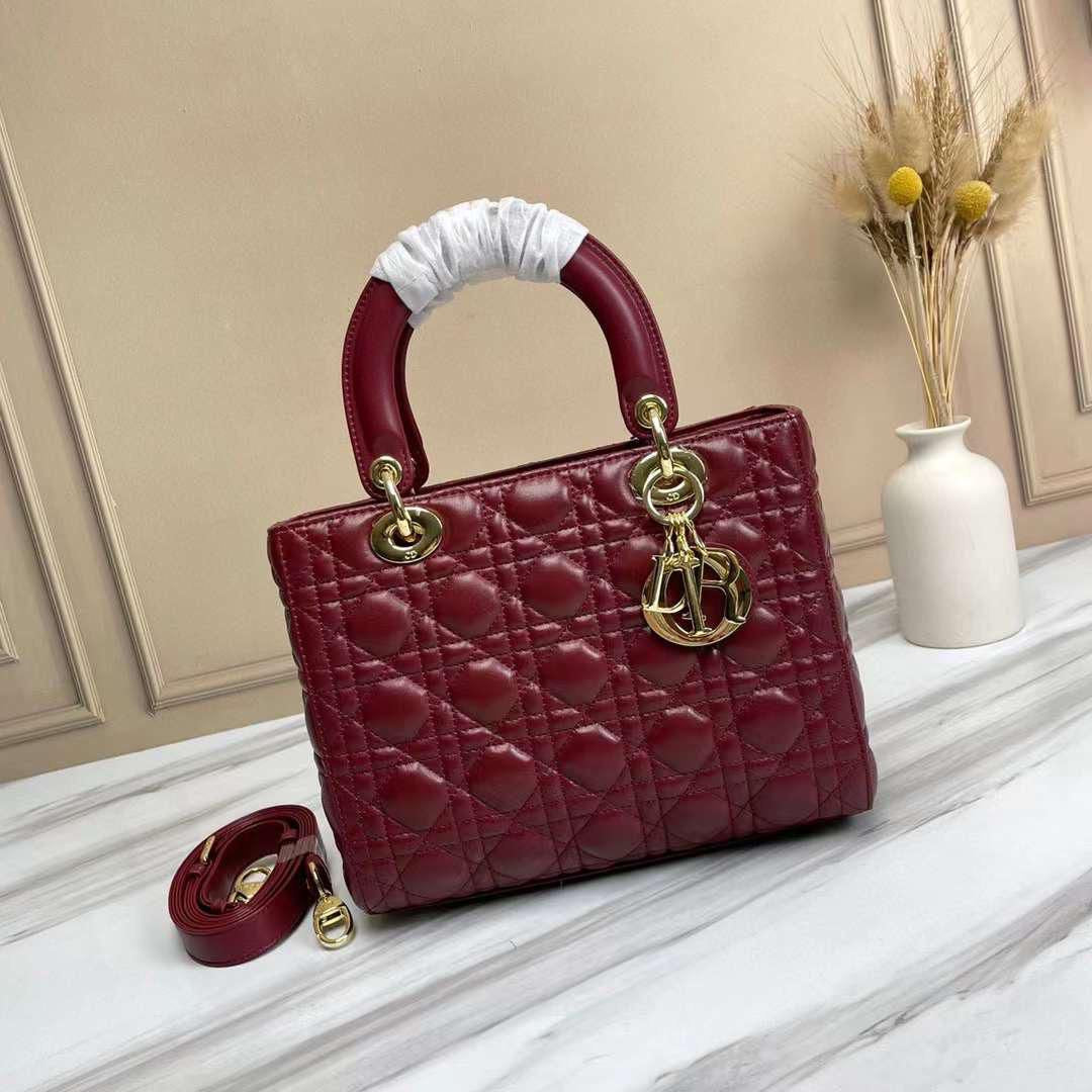 Lady dior bag 24 cm