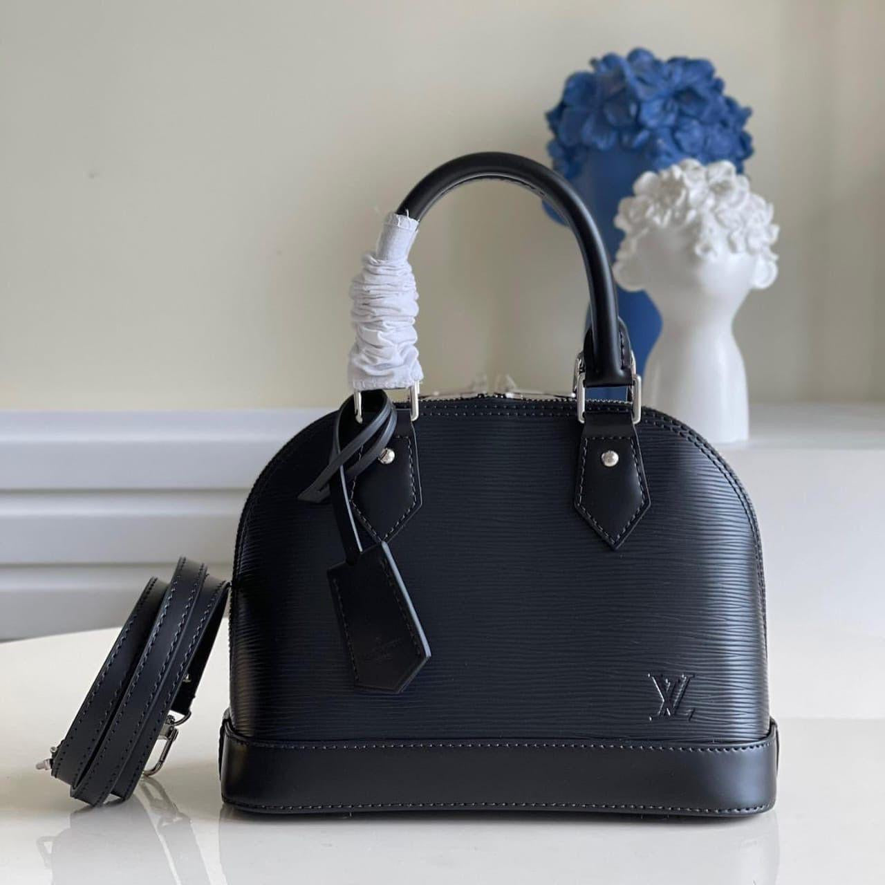 Lv bag alma