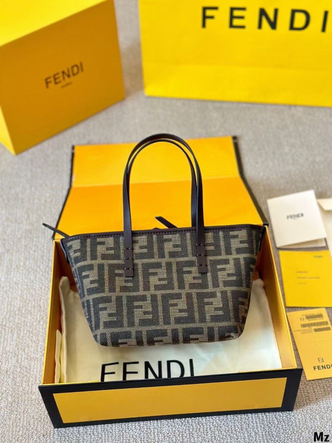 Fendi bag - tote small