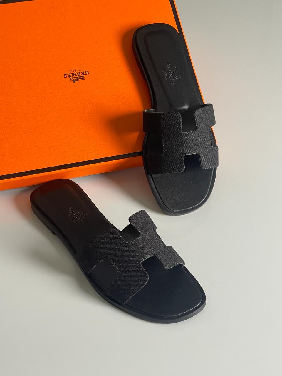 Hermes slippers