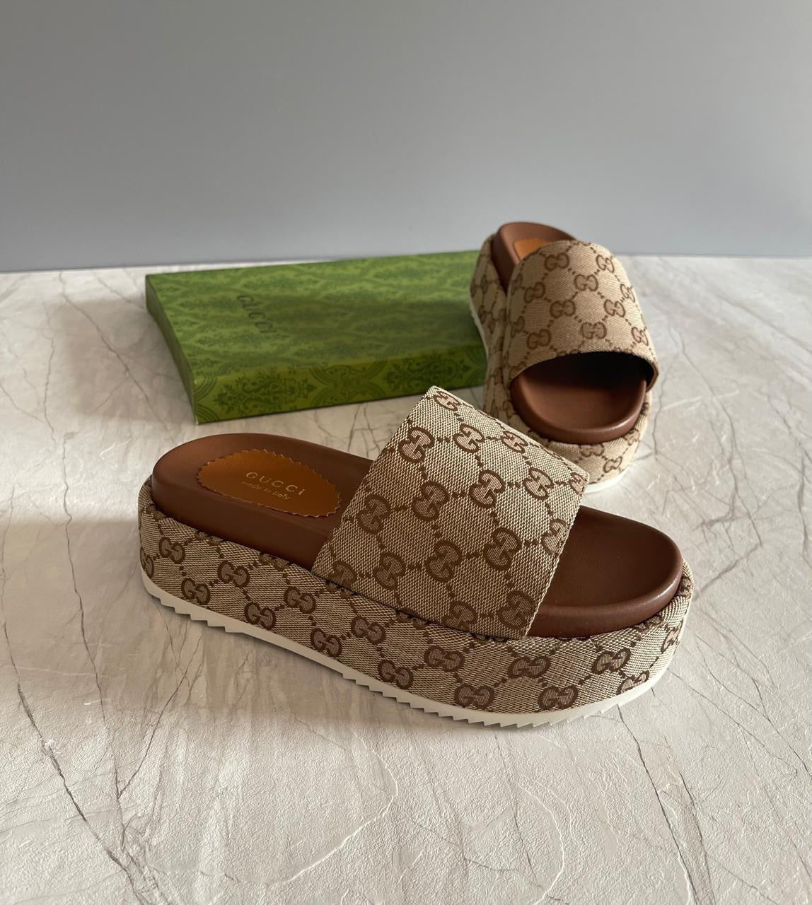 Gucci slippers - wedges