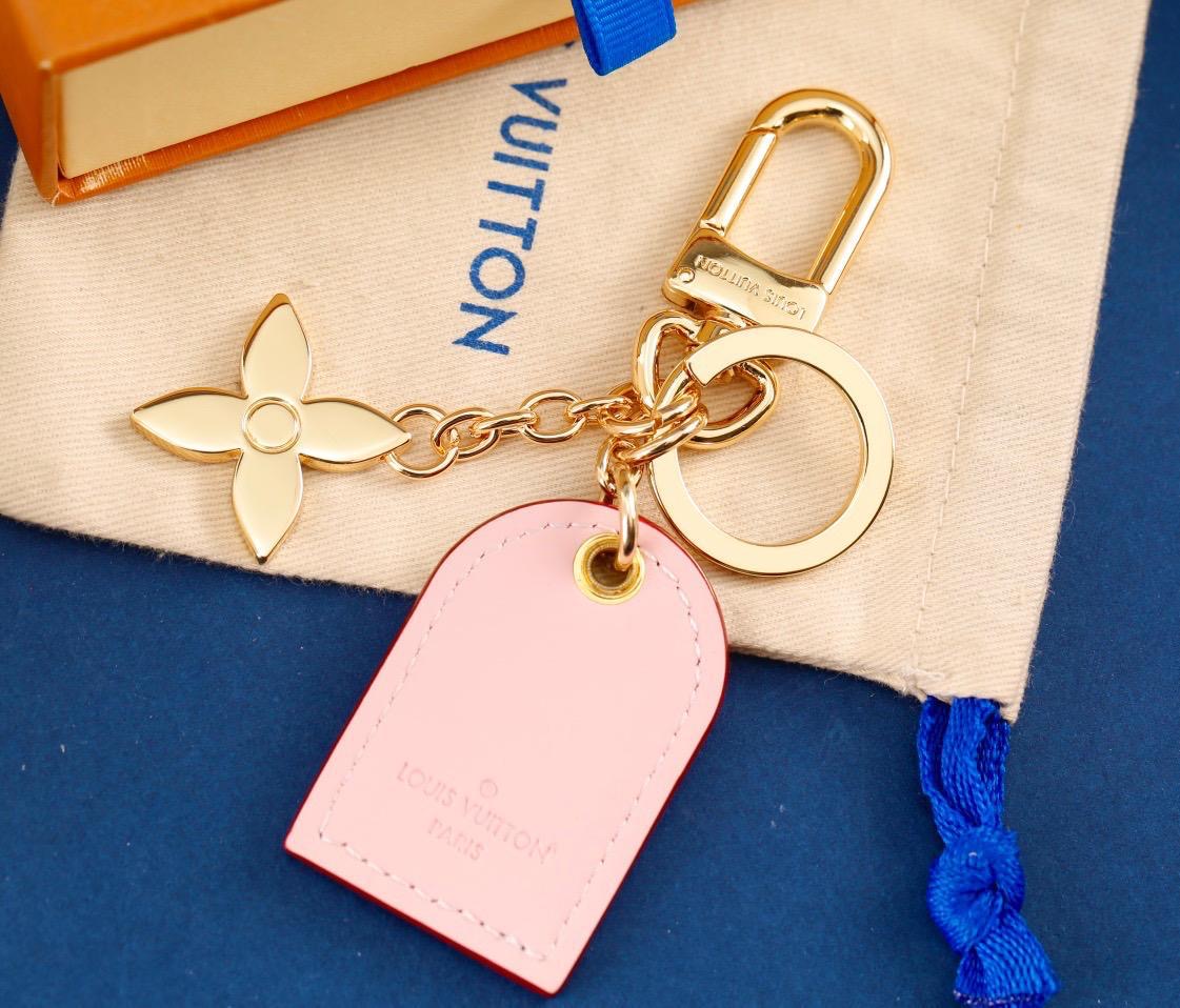 Lv keychain