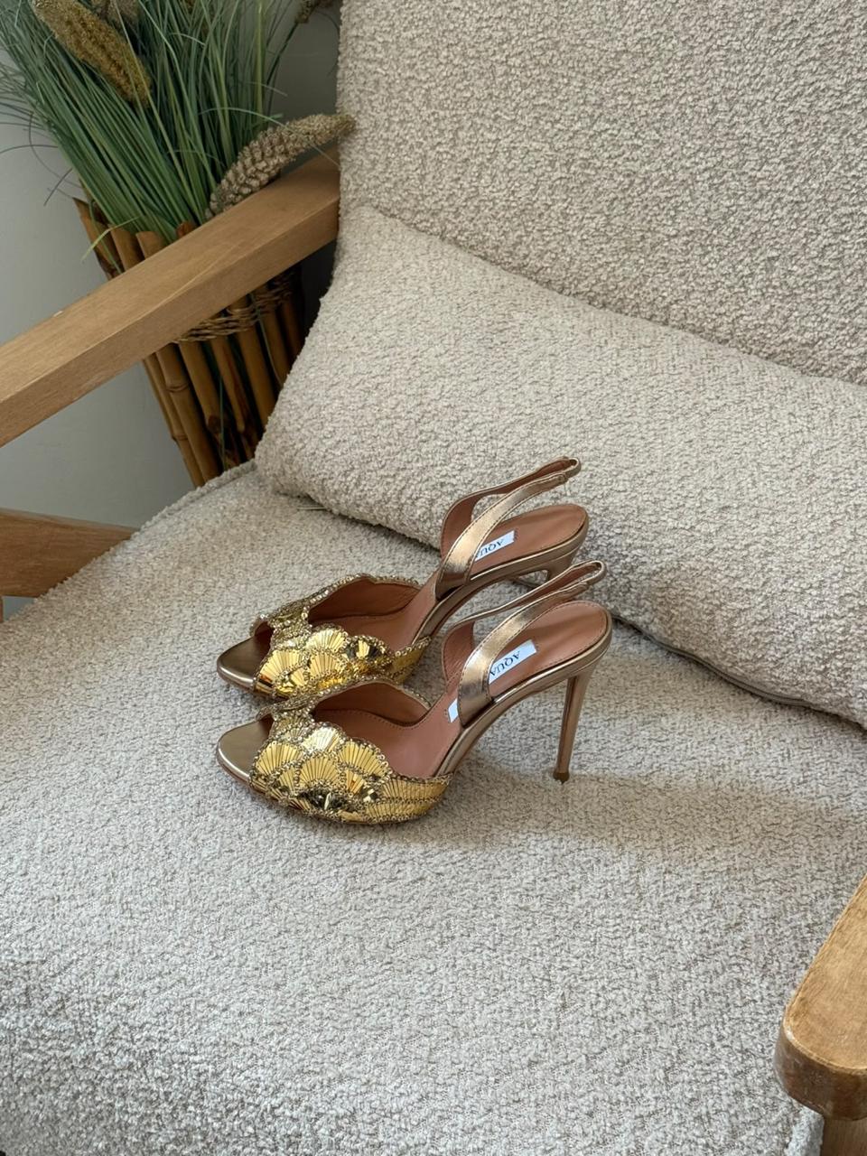 Aquazurra sandals heels