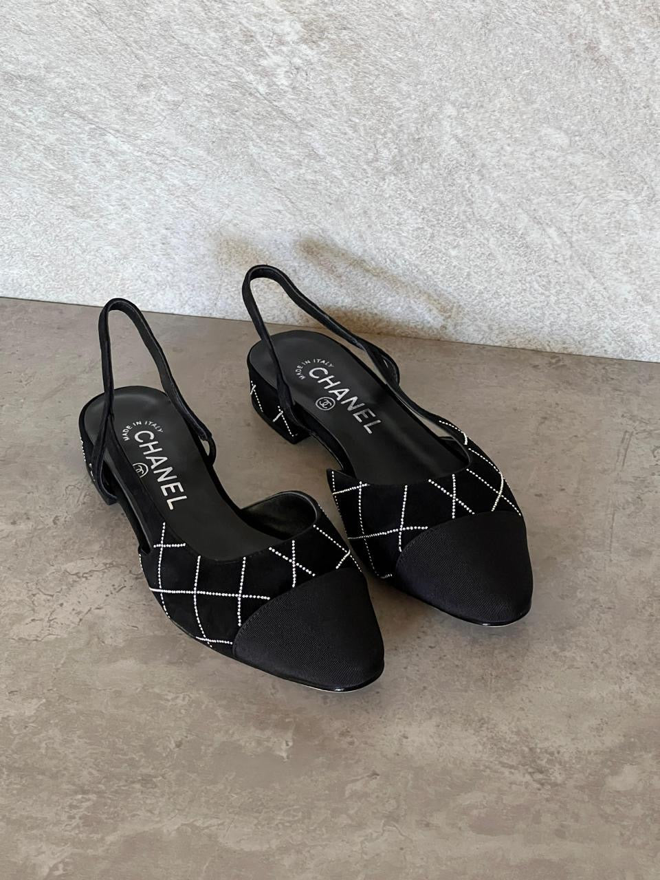 Chanel heels - low heels flat