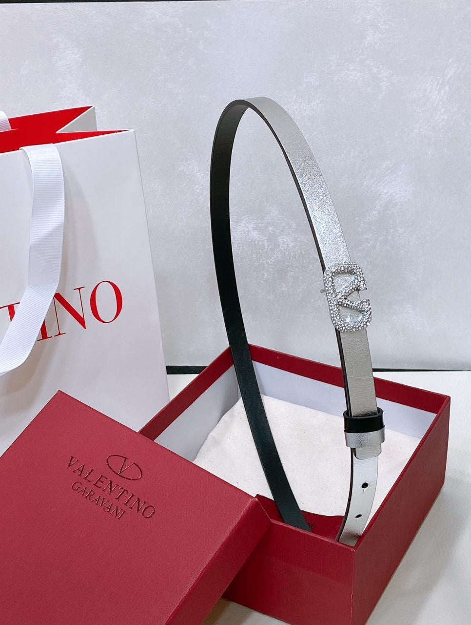 Valentino belt - thin with stones
