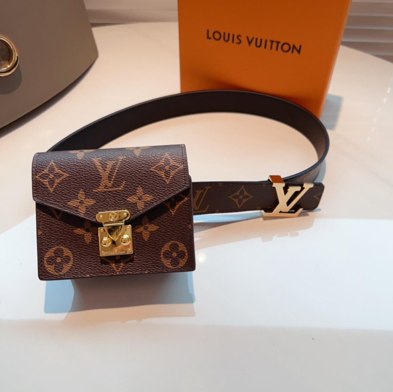 Lv belt with wallet