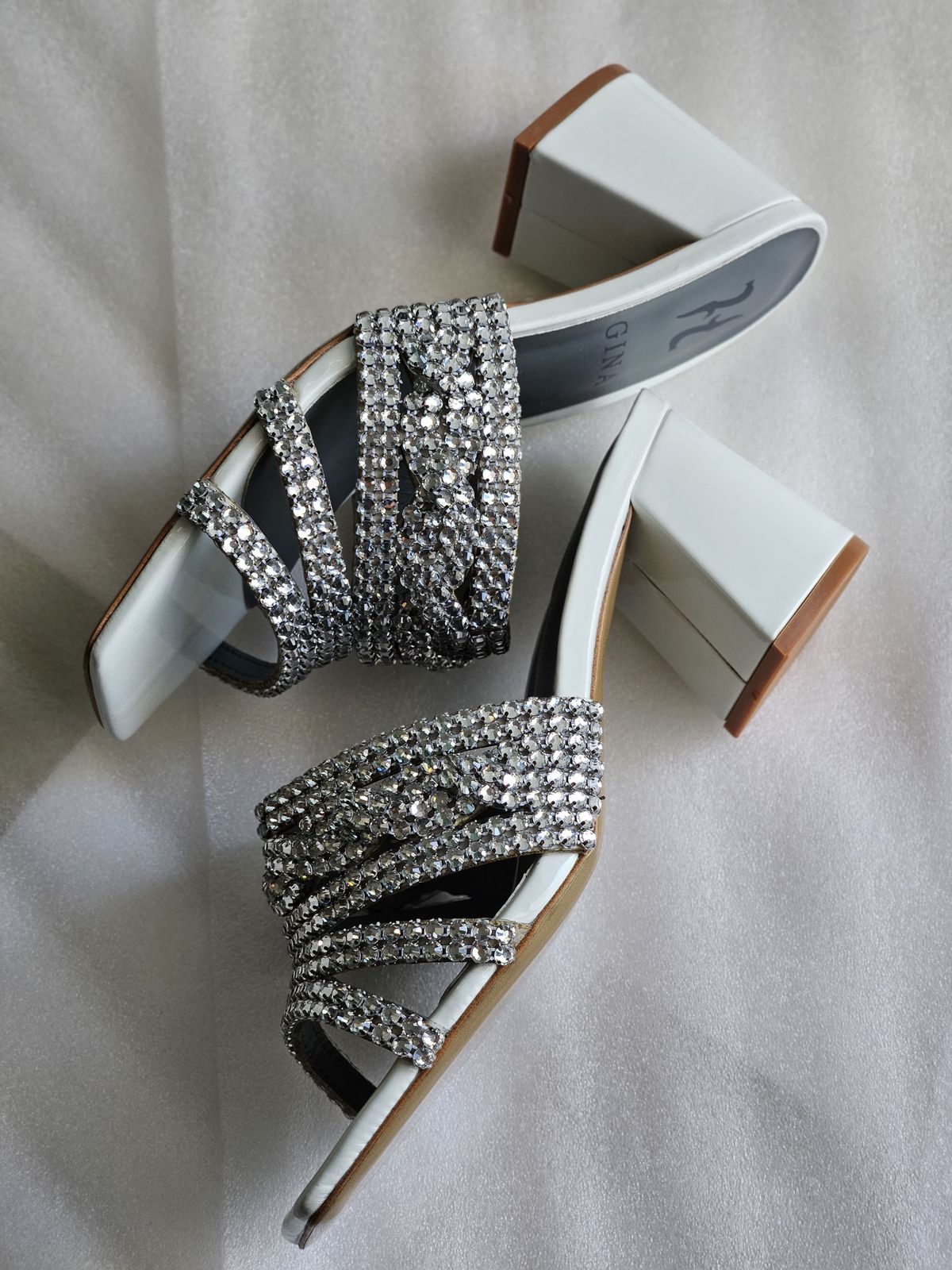 Gina heels white