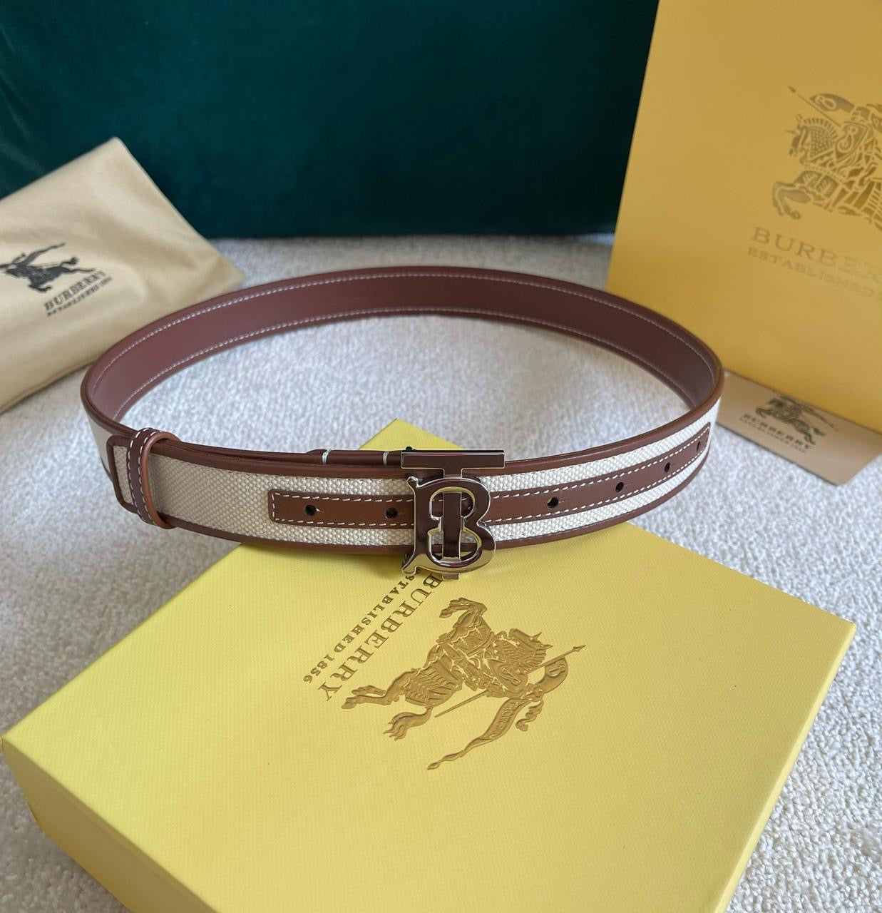 Burberry belt