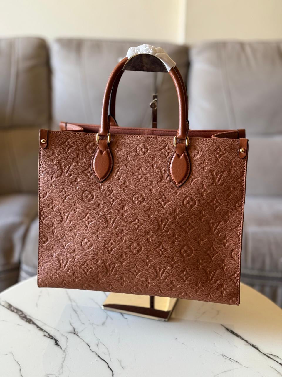 Lv bag tote