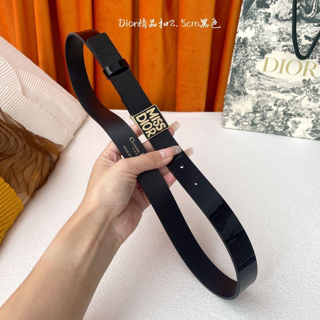 Dior belt shiny