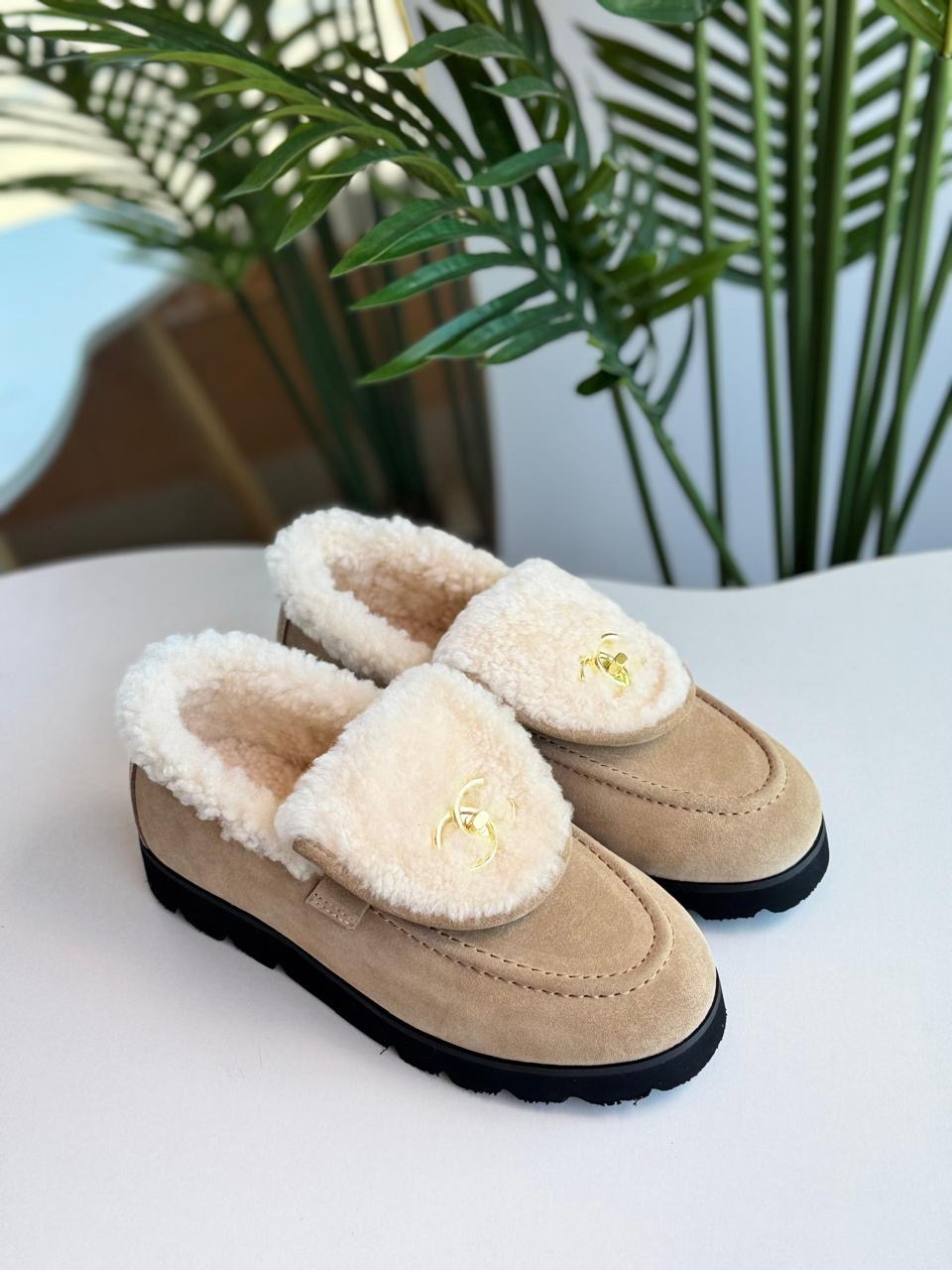 Chanel loafers with fur