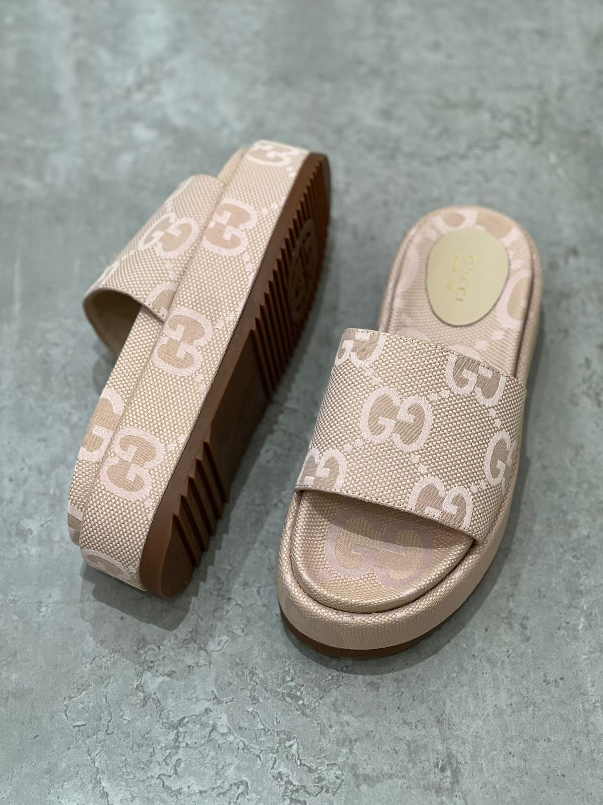 Gcci sandals wedges